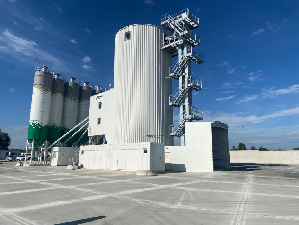 89735d72-5b8f-4b4d-a2a2-8c301a113313